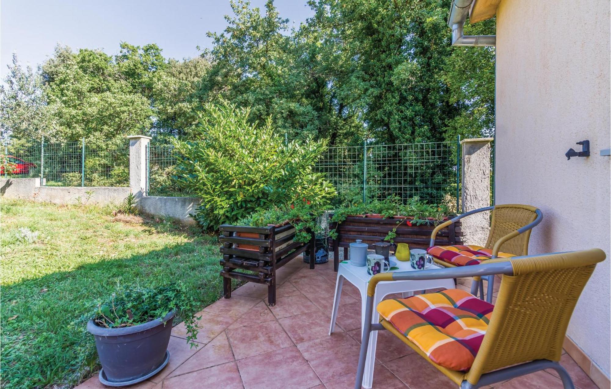 6 Bedroom Nice Home In Segotici Dış mekan fotoğraf