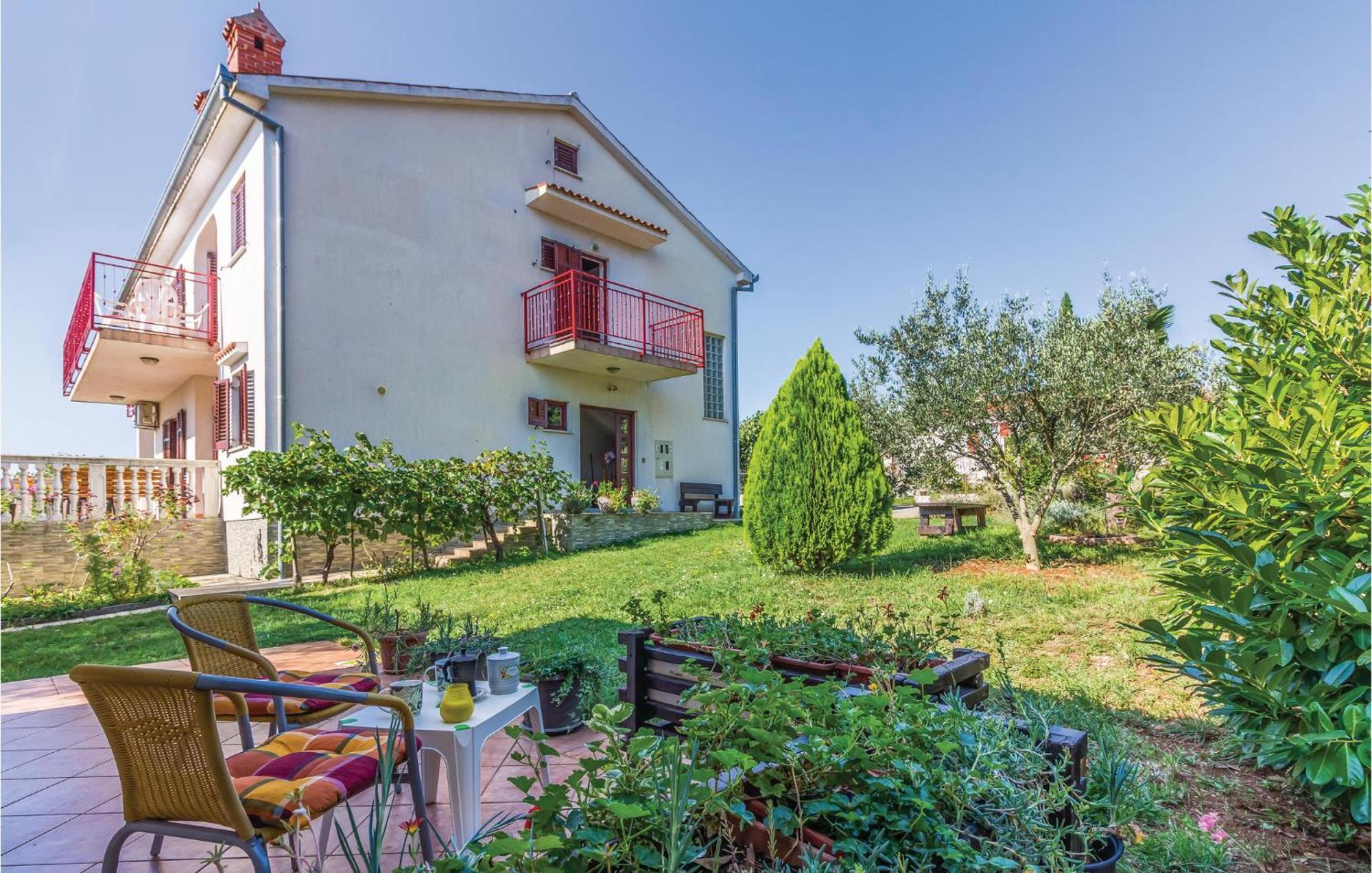 6 Bedroom Nice Home In Segotici Dış mekan fotoğraf